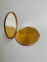 Load image into Gallery viewer, Attractive Vintage Floral Design PROV PAT Compact Mirror - Freya's Trading Post