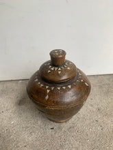 Load image into Gallery viewer, Beautiful Small Vintage Wooden Container inlaid with Mother of Pearl - Freya's Trading Post