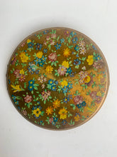 Load image into Gallery viewer, Attractive Vintage Floral Design PROV PAT Compact Mirror - Freya's Trading Post