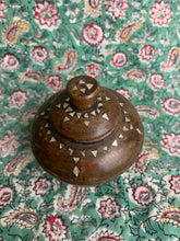 Load image into Gallery viewer, Beautiful Small Vintage Wooden Container inlaid with Mother of Pearl - Freya's Trading Post