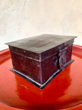 Load image into Gallery viewer, Stylish Vintage Decorative Metal Box - Freya's Trading Post