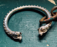 Load image into Gallery viewer, Beautiful Intricate Vintage Indian Bangle - Freya's Trading Post