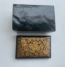 Load image into Gallery viewer, Vintage Kashmir Hand Painted Papier Mache Playing Cards Box - Freya's Trading Post