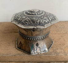Load image into Gallery viewer, Beautiful Ornate Octagonal Silver Pot - Freya's Trading Post