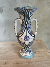 Load image into Gallery viewer, Vase

