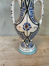 Load image into Gallery viewer, Vase
