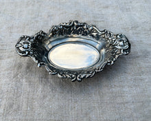 Load image into Gallery viewer, Gorgeous Vintage Art Nouveaux Style Silver Plated E.P.N.S Bon Bon Dish - Freya&#39;s Trading Post
