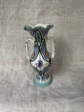 Load image into Gallery viewer, Vase
