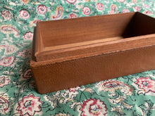 Load image into Gallery viewer, Stylish Vintage Leather Box
