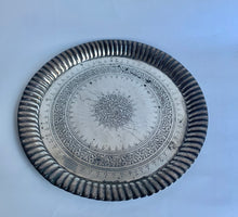 Load image into Gallery viewer, Ornate Vintage Silver Plated Dish
