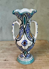 Load image into Gallery viewer, Vase

