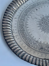 Load image into Gallery viewer, Ornate Vintage Silver Plated Dish
