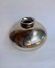 Load image into Gallery viewer, Stylish Silver Plated Hammered Effect Vase
