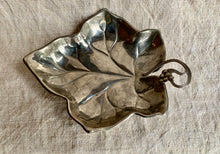 Load image into Gallery viewer, Attractive Vintage Silver Plated Leaf-Shaped Dish
