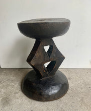 Load image into Gallery viewer, Wonderful Vintage African Stand
