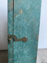 Load image into Gallery viewer, Wonderful Unique Decorative Rustic Painted Key Box
