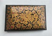 Load image into Gallery viewer, Vintage Kashmir Hand Painted Papier Mache Playing Cards Box
