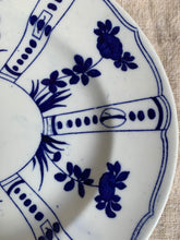 Load image into Gallery viewer, 2 Lovely and Useful Vintage Oval Serving Plates
