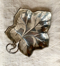 Load image into Gallery viewer, Attractive Vintage Silver Plated Leaf-Shaped Dish
